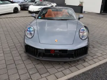PORSCHE 992 Carrera 4 GTS cabriolet Lifting-ACC-NightVis