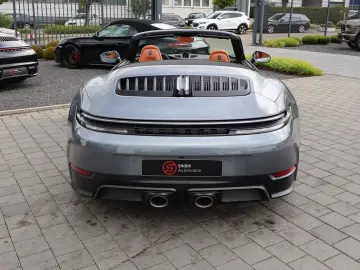 PORSCHE 992 Carrera 4 GTS cabriolet Lifting-ACC-NightVis