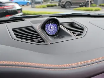PORSCHE 992 Carrera 4 GTS cabriolet Lifting-ACC-NightVis
