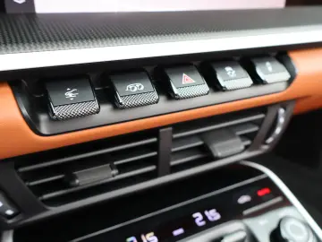PORSCHE 992 Carrera 4 GTS cabriolet Lifting-ACC-NightVis