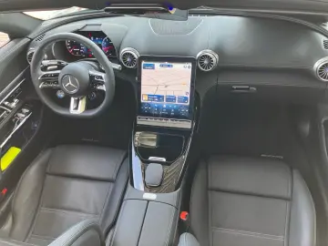 MERCEDES-BENZ SL 43 AMG Premium Distronic HA-Lenkung 20 Zoll