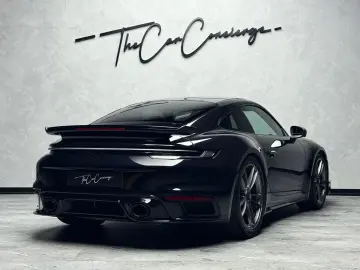 PORSCHE 992 Turbo S Leichtbau Carbon PCCB Burmester Lift