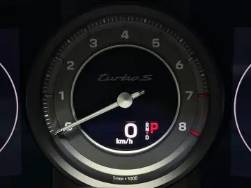 PORSCHE 992 Turbo S Leichtbau Carbon PCCB Burmester Lift