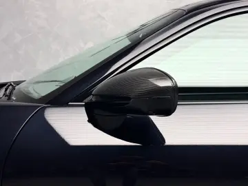 PORSCHE 992 Turbo S Leichtbau Carbon PCCB Burmester Lift