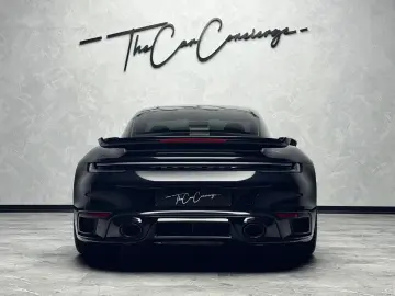 PORSCHE 992 Turbo S Leichtbau Carbon PCCB Burmester Lift