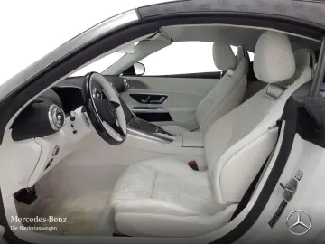 MERCEDES-BENZ SL 680 Monogram Series DIGITAL LIGHT