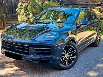 PORSCHE Cayenne E-Hybrid   PANO   S.BELÜFT   BOSE