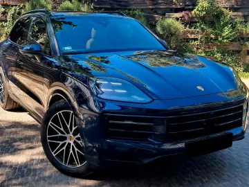 PORSCHE Cayenne E-Hybrid   PANO   S.BELÜFT   BOSE