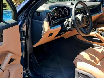 PORSCHE Cayenne E-Hybrid   PANO   S.BELÜFT   BOSE
