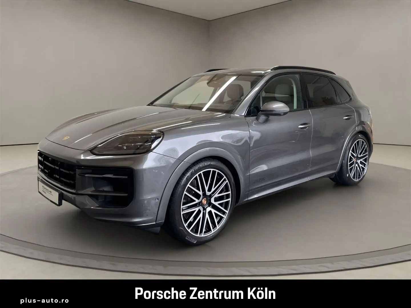 PORSCHE Cayenne GTS InnoDrive HA-Lenkung Head-Up PDCC