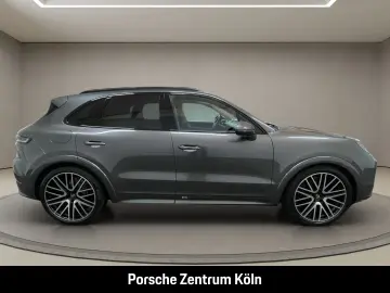 PORSCHE Cayenne GTS InnoDrive HA-Lenkung Head-Up PDCC