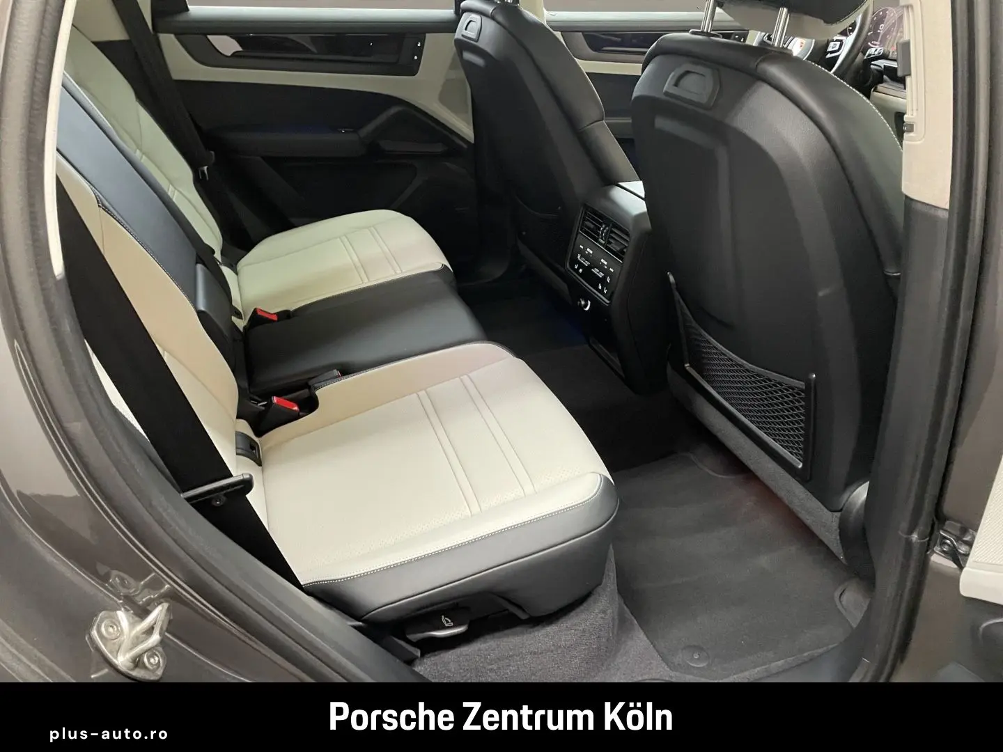 PORSCHE Cayenne GTS InnoDrive HA-Lenkung Head-Up PDCC
