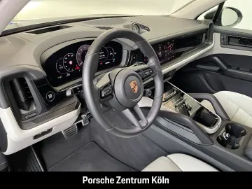 PORSCHE Cayenne GTS InnoDrive HA-Lenkung Head-Up PDCC