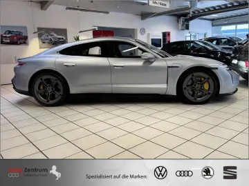 PORSCHE Taycan Turbo S 951-PS 1. HAND  Approved 09.2028