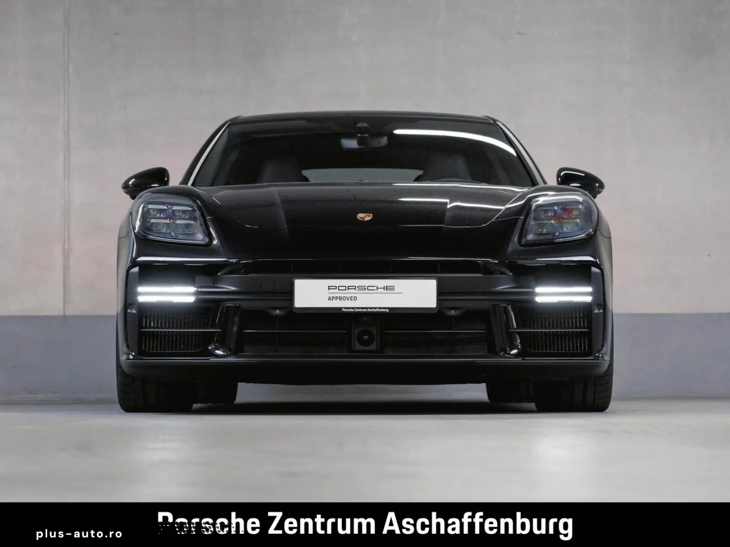 PORSCHE Panamera 4S E-Hybrid Panoramadach Sport Design