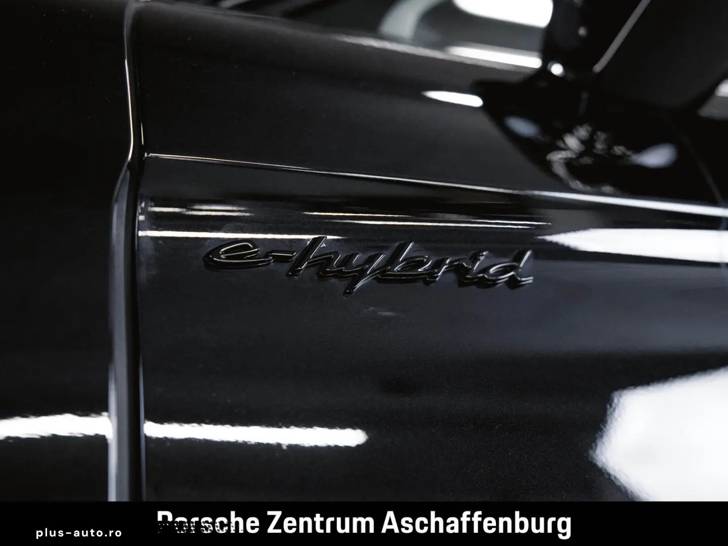 PORSCHE Panamera 4S E-Hybrid Panoramadach Sport Design