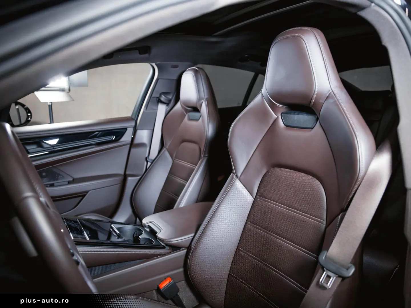 PORSCHE Panamera 4S E-Hybrid Panoramadach Sport Design