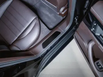 PORSCHE Panamera 4S E-Hybrid Panoramadach Sport Design