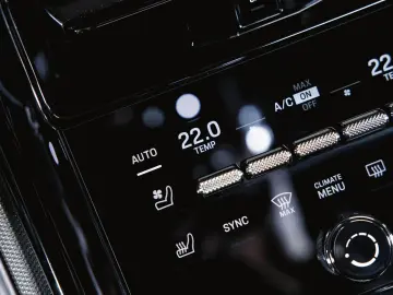 PORSCHE Panamera 4S E-Hybrid Panoramadach Sport Design