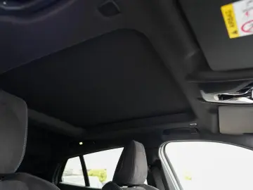 BMW X2 sDrive20i M-Sport AdLED AHK Alarm PANO KoZg