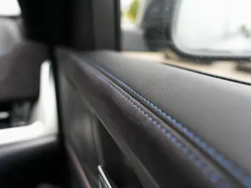 BMW X2 sDrive20i M-Sport AdLED AHK Alarm PANO KoZg
