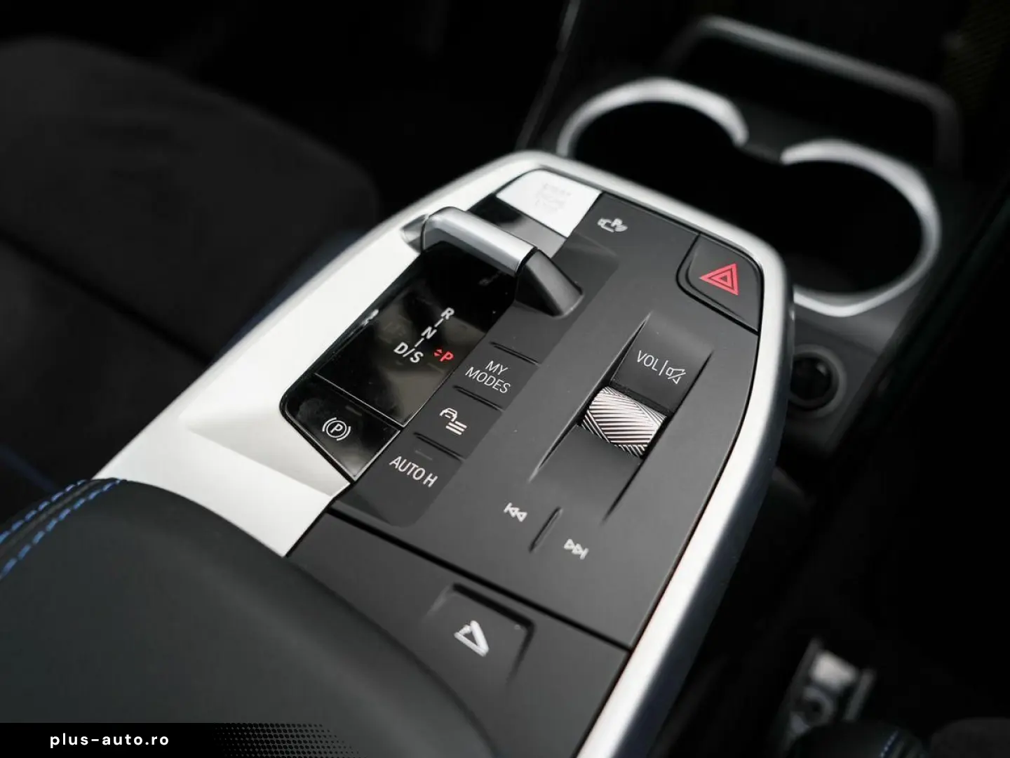 BMW X2 sDrive20i M-Sport AdLED AHK Alarm PANO KoZg
