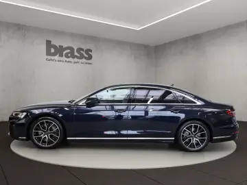 AUDI A8 L TFSI e 60 e quattro 340(462) kW(PS)