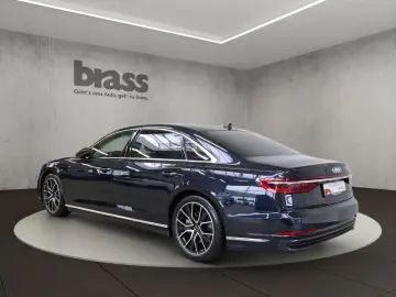 AUDI A8 L TFSI e 60 e quattro 340(462) kW(PS)