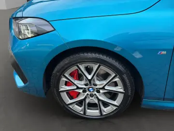 BMW 220i Gran Coupé M-SPORT LED NAVI HUD PANO 18