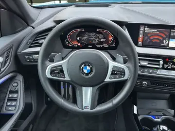 BMW 220i Gran Coupé M-SPORT LED NAVI HUD PANO 18