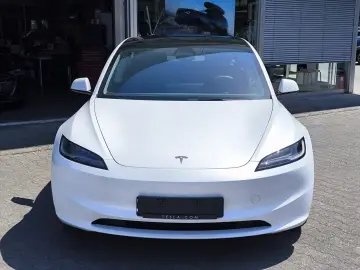 TESLA Model 3 Long Range AWD HIGHLAND PANO STHZ ACC