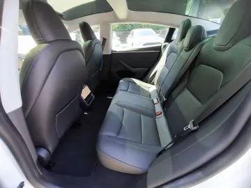 TESLA Model 3 Long Range AWD HIGHLAND PANO STHZ ACC