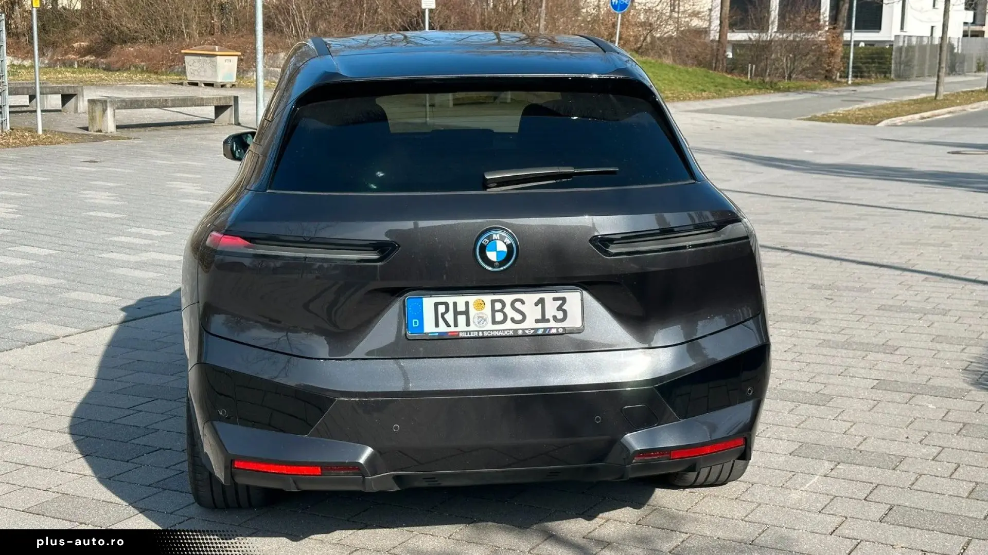 BMW iX 40 xDrive M-Paket