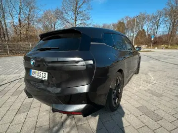BMW iX 40 xDrive M-Paket