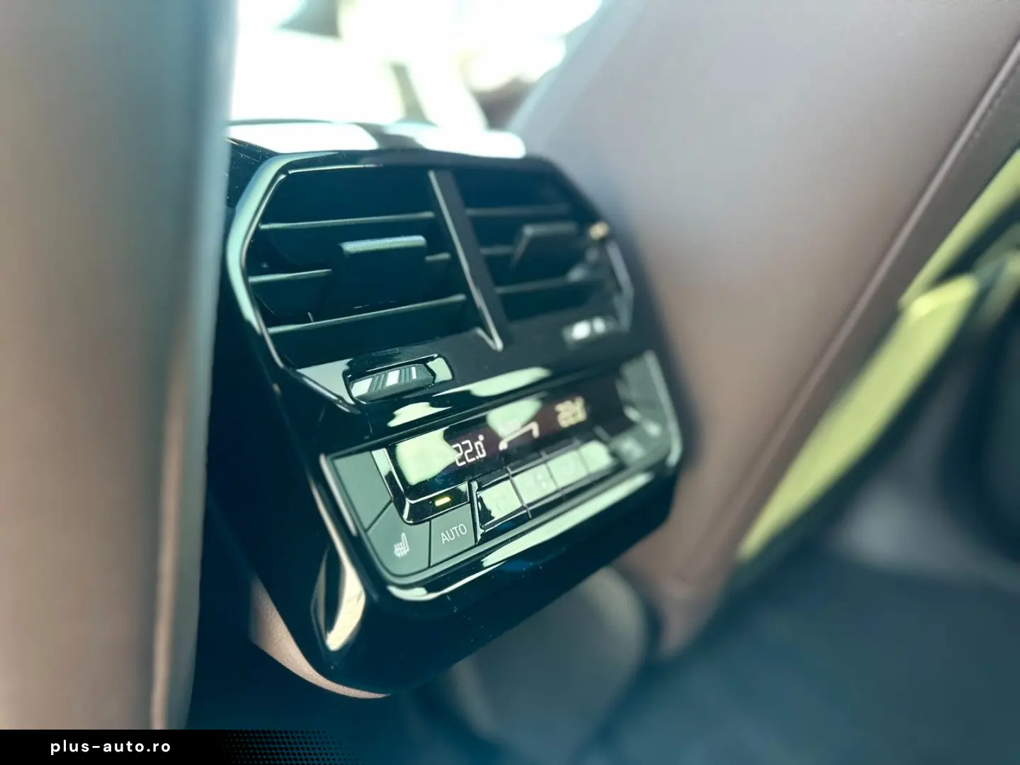 BMW iX 40 xDrive M-Paket