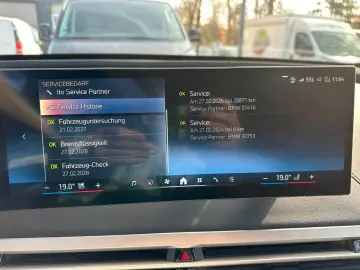 BMW iX 40 xDrive M-Paket