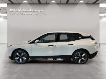 BMW iX xDrive40 AHK Driv.Assist.Prof Harman K Laser