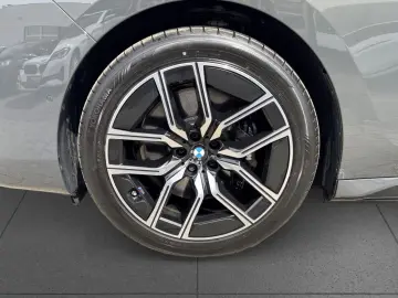 BMW i7 60 M SPORT PRO ExecutivLo DAPro Leas ab 799 -