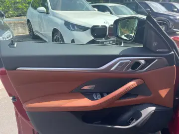 BMW i4 M50 xDrive GC M    AHK ACC Glasdach H&K