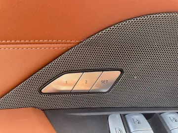 BMW i4 M50 xDrive GC M    AHK ACC Glasdach H&K