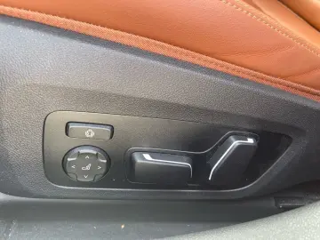BMW i4 M50 xDrive GC M    AHK ACC Glasdach H&K