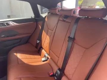 BMW i4 M50 xDrive GC M    AHK ACC Glasdach H&K