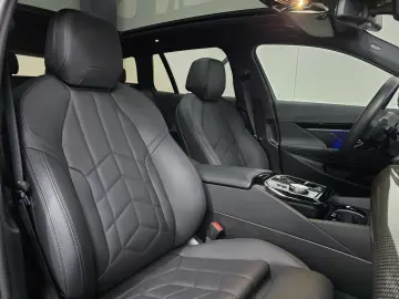 BMW 520d xDrive M Sport  20 Zoll Pano AHK Standh.