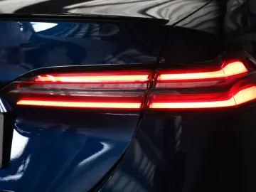 BMW xDrive  Harman Kardon  Head-up  Belüftung