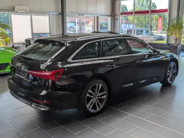 AUDI A6 Avant 50 TDI quattro tiptronic sport 8-fach