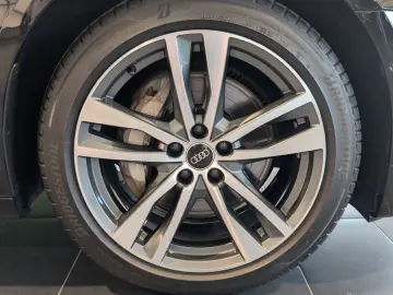 AUDI A6 Avant 50 TDI quattro tiptronic sport 8-fach