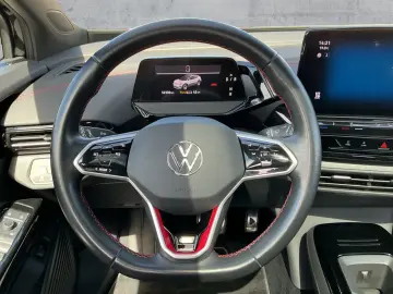 VW ID.4 GTX 220kw (82kwh) MATRIX AHK PANO HuD WäPu