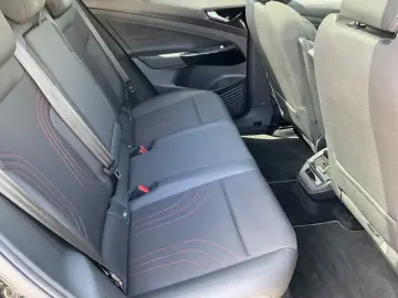 VW ID.4 GTX 220kw (82kwh) MATRIX AHK PANO HuD WäPu