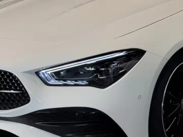 MERCEDES-BENZ CLA 250 4M Coupé AMG NIGHT MBEAM AMBIE…
