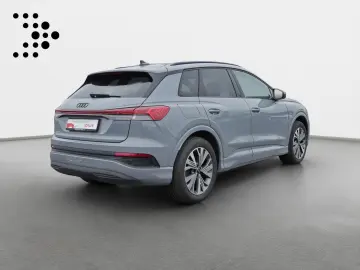AUDI Q4 40 e-tron 511km WLTP LED AHK Panoramadach